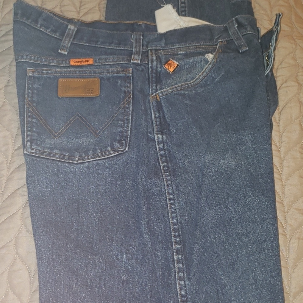 Mens Wrangler FR workpants